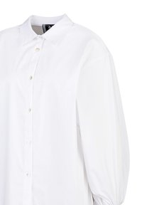 Witte button-up shirt gemaakt van gladde stof. Beschikt over een klassieke kraag, lange mouwen met manchet-details en knoopsluiting.