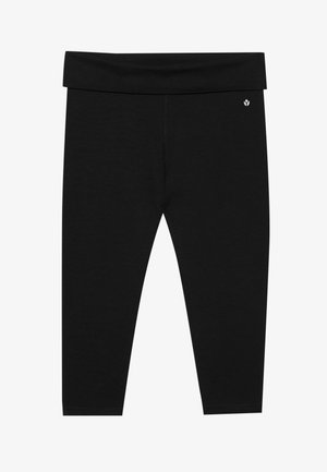 Mustad mustad, mis on valmistatud pehmest materjalist, laia vöökoha ja väikese logoga detailiga alumises vasakus servas.