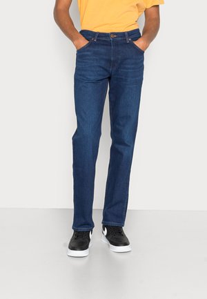 Wrangler GREENSBORO - Jeans Straight Leg - the bullseye