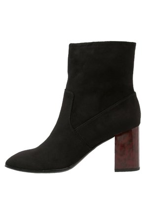 Tamaris, Bottines - black