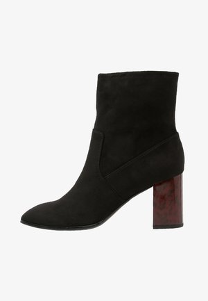 Tamaris, Bottines - black