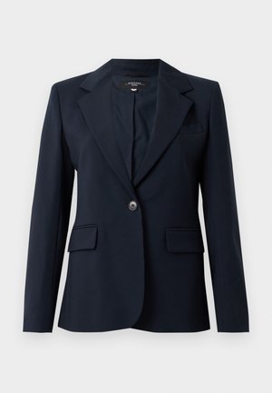 Blazer marine en tissu lisse, avec un col cranté, une fermeture à un bouton, deux poches avant et une poche poitrine.