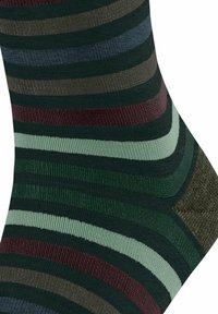 Pasekowa skarpetka z naprzemiennymi pasami w kolorach ciemnozielonym, burgundowym, niebieskim i jasnym zielonym. Gładka faktura z wzmocnionym detalem na palcach.