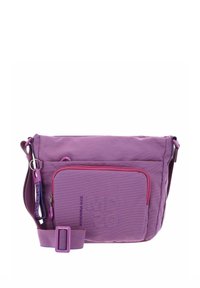 Sac bandoulière violet en tissu texturé, doté d'une poche zippée extérieure, d'une sangle ajustable et d'un marquage dans une teinte plus foncée.