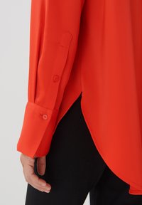 someday. ZANZA - Camicetta - cherry red