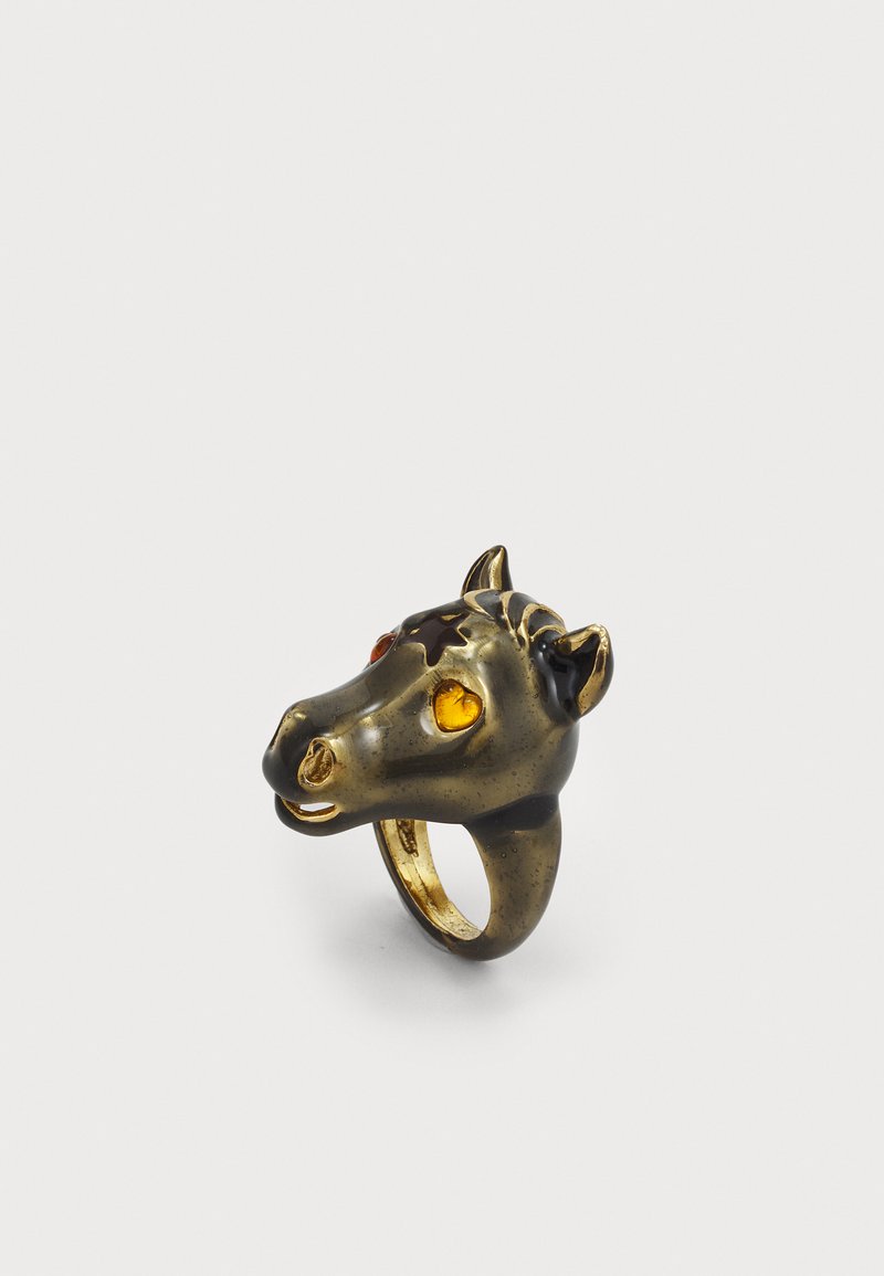 Brons hestehode ring, med amber og svarte stein aksenter, med en teksturert overflate og en lett buet ring.
