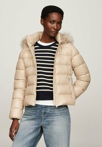Tommy Hilfiger GLOSS TYRA - Piumino - beige