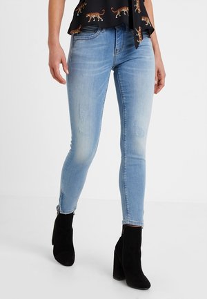 Skinny džíny - light-blue denim