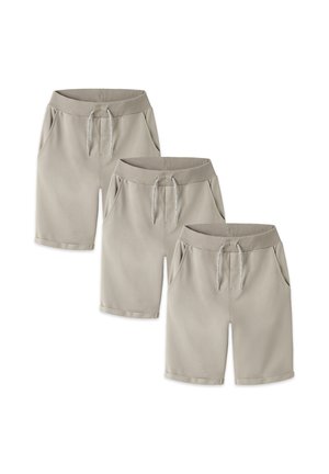 Drie paar beige casual shorts met elastische taillebanden en aantrekkoorden, elk met zijzakken en een relaxte pasvorm.