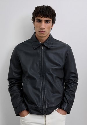 Chaqueta de cuero - black