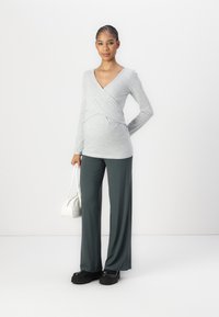 Anna Field MAMA - 2 PACK - Tracksuit bottoms - dark grey/dark green Thumbnail Image 1