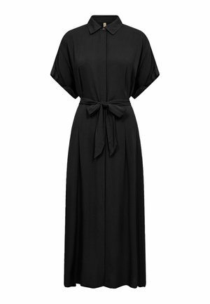 Schwarzes Maxikleid mit kurzen Ärmeln, Kragen, Knopfleiste vorne und Taillengürtel, mit lockerem Schnitt und aufgeschlagenen Ärmeln.