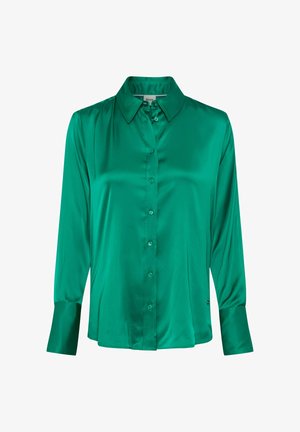 Grüne Satinbluse mit Kragen, langen Ärmeln, Knopfverschluss und geknöpften Ärmeln. Glatte Textur und glänzende Oberfläche.