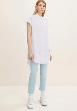 MIT KURZÄRMELN - Chemisier - white