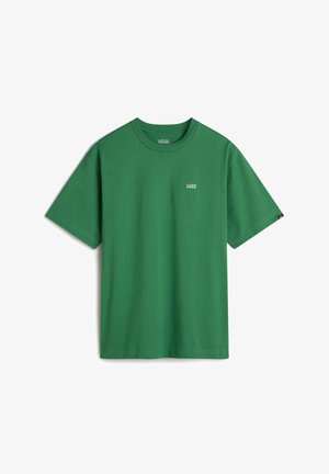 Grünes Baumwoll-T-Shirt mit kurzen Ärmeln, Rundhalsausschnitt und kleinem weißen Vans-Logo auf der Brust. Glatte Textur, lockere Passform.