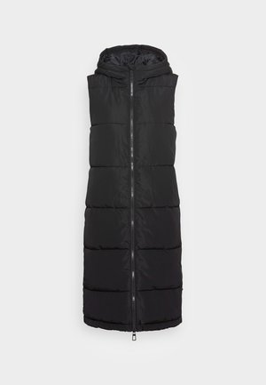 Gilet rembourré noir avec capuche, doté d'une fermeture éclair sur le devant, d'une longueur longue et d'un motif de matelassage horizontal. Fabriqué en matériau léger et brillant.