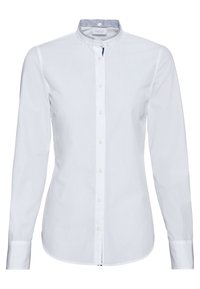 Bílá dlouhá košile s dlouhým rukávem vyrobená z bavlny. Má vysoký límec a přední knoflíky, s vzorovanou modrou podšívkou límce.
