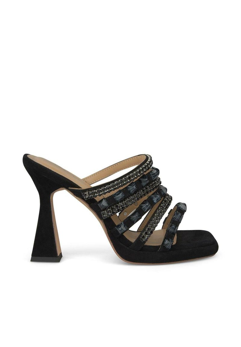 Alma en Pena Ciabattine con tacco - black