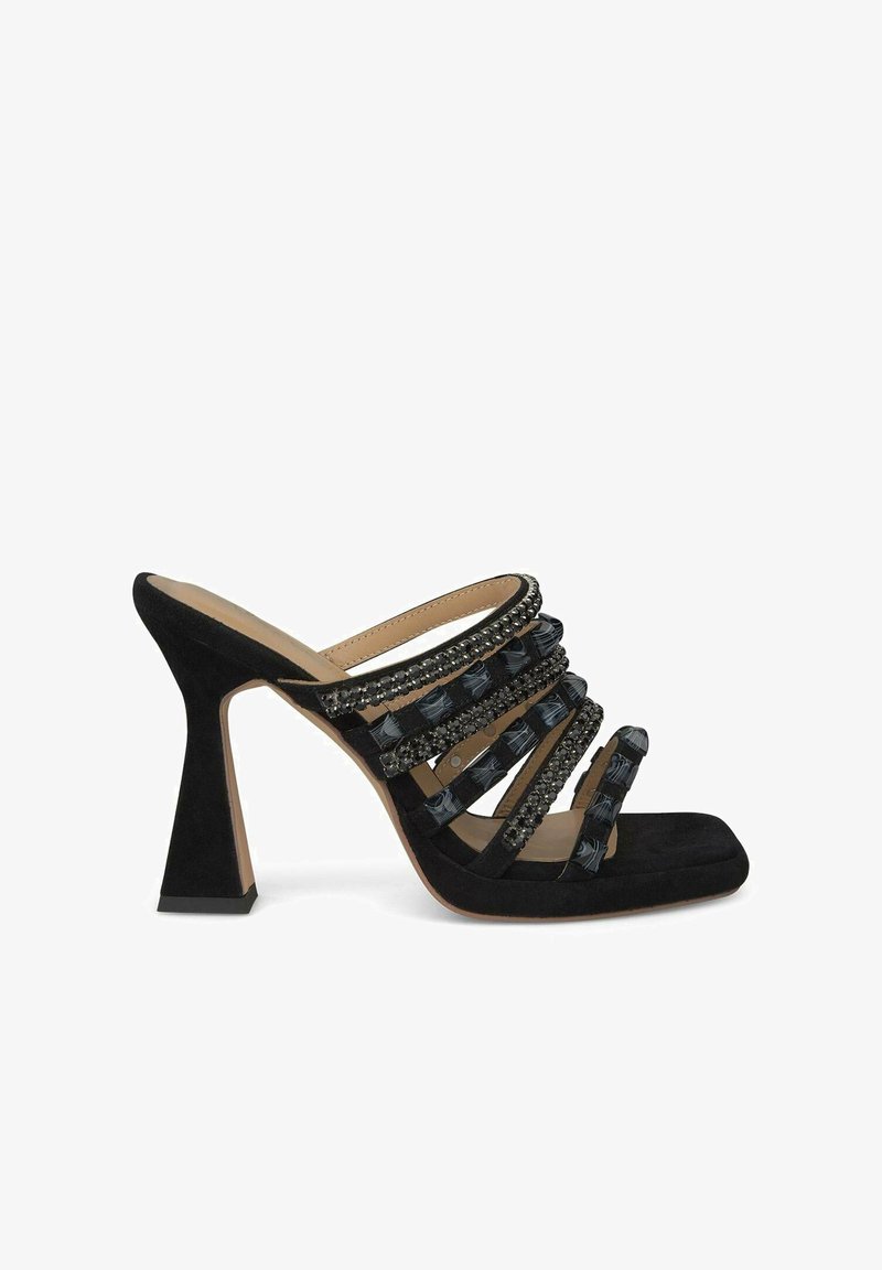 Alma en Pena Ciabattine con tacco - black