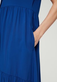 s.Oliver Sukienka koszulowa