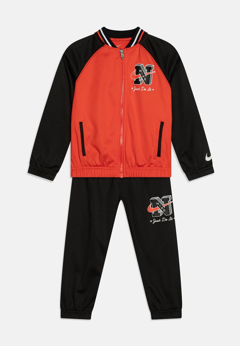 Nike Sportswear Trainingspak zwart