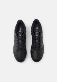 adidas Performance COPA PURE 2 CLUB FXG - Botines de fútbol para terreno firme - core black/carbon/grey one