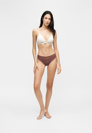 Tommy Hilfiger, LOGO 3 PACK - Слипове - rosey/cherry/ovrshadow