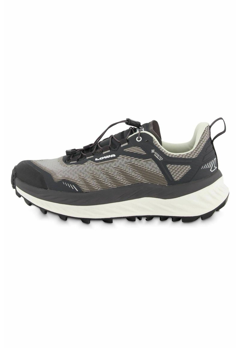Lowa FORTUX GTX - Walkingschuh - schwarz weiss