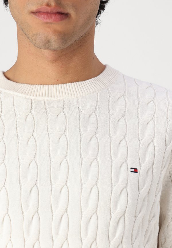 CLASSIC CABLE CREW NECK - Jumper - ivory petal2