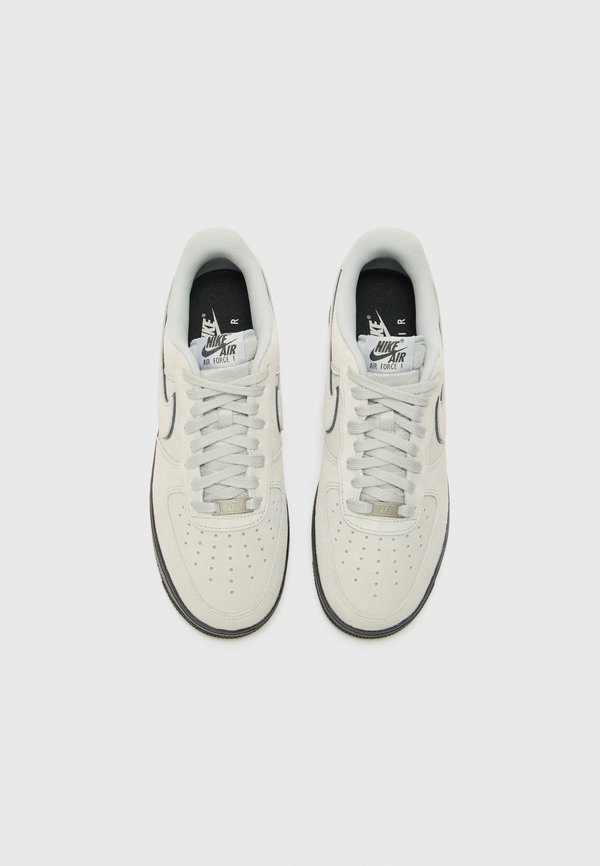 AIR FORCE 1 07 LV8 - Trainers2