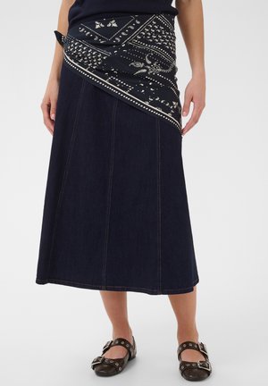 Saint Tropez, STEPHANIESZ SCARF - Colsjaal - nightsky paisley mosaic