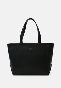 DAILY MEDIUM PEBBLE - Kabelka - black