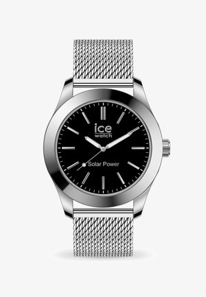 Elegante silberne solarbetriebene Uhr mit schwarzem Zifferblatt. Verfügt über ein Mesh-Armband, minimalistische Indizes und ein auffälliges Markenlogo. Rundes Gehäusedesign.