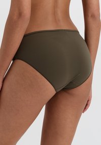 Hanro ALLURE - Kalhotky - algea green