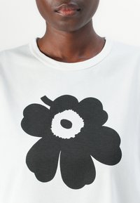 Thumbnail Image 7