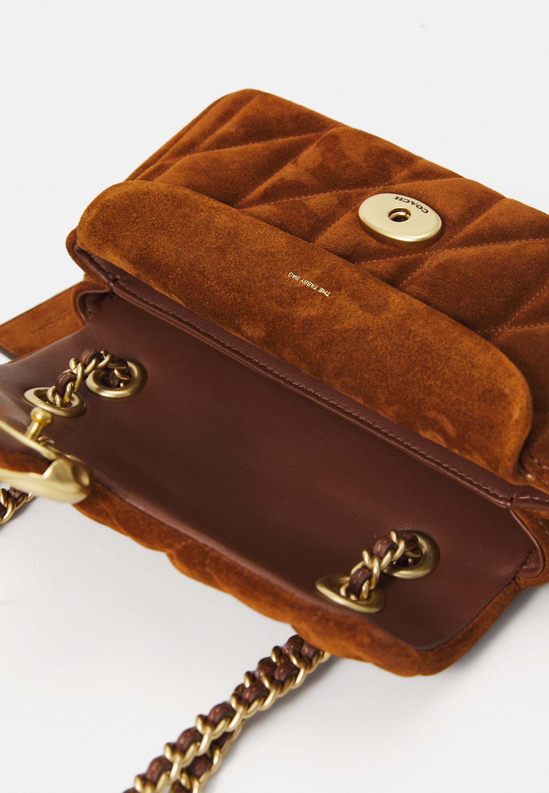 COACH TABBY SHOULDER BAG 20 WITH QUILTING - Geantă crossbody