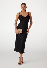 Guess AKILINA - Nappali ruha - jet black
