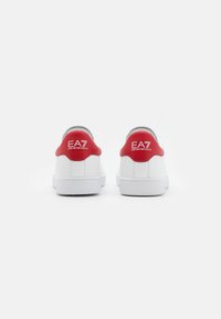 EA7 Emporio Armani UNISEX - Sapatilhas - white/racing red