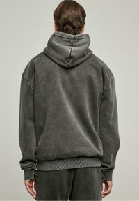 Urban Classics Mikina s kapucí - black