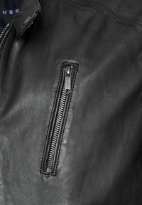 Thumbnail Image 4