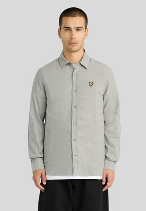 Lyle & Scott, HERRINGBONE FLANNEL SHIRT - Skjorter - t mid grey marl