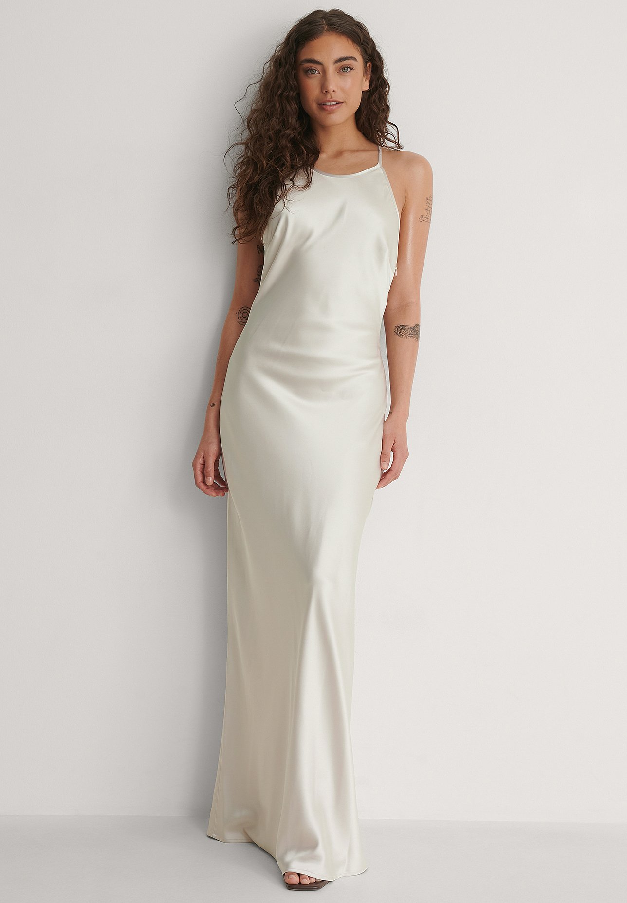Na Kd Cocktailkleid Festliches Kleid Creme Offwhite Zalando De 