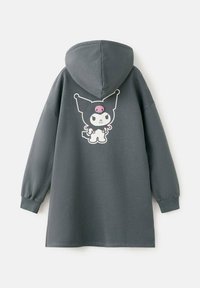Sudadera gris con capucha y mangas largas, con un gran gráfico de personaje de dibujos animados en blanco y rosa en la espalda. Tejido suave con un corte holgado.