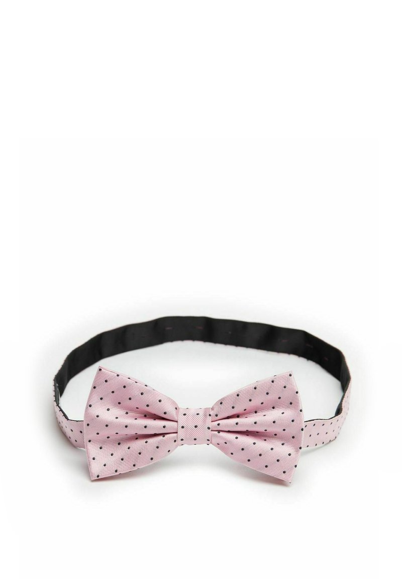Rosa fluga med prickar i satin med en slät yta, med ett justerbart svart band. Flugan är stor och symmetrisk.