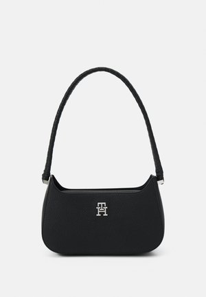 Tommy Hilfiger TH EMBLEM SHOULDER BAG - Sac à main - black