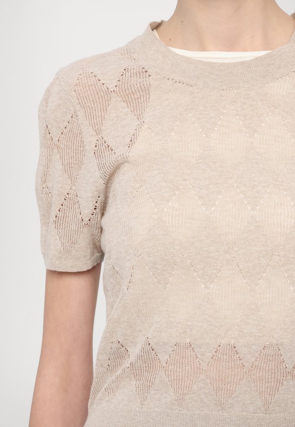 SONIA SHORT SLEEVED - Basic T-shirt - hay3