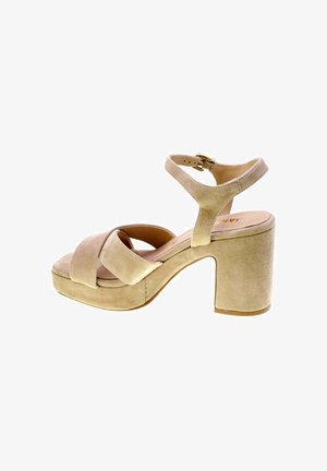 Janet & Janet, SANDALO - Sandali con tacco - beige