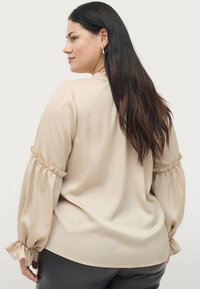 Ellos Plus collection Bluse - beige