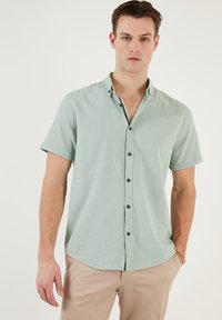 Buratti REGULAR FIT - Krekls - apple green