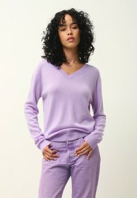 Unausgewählt, purple